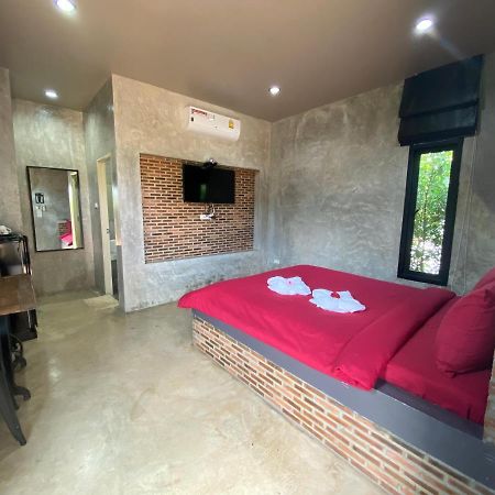 The Loft House Sakaeo Hotel Watthana Nakhon Luaran gambar