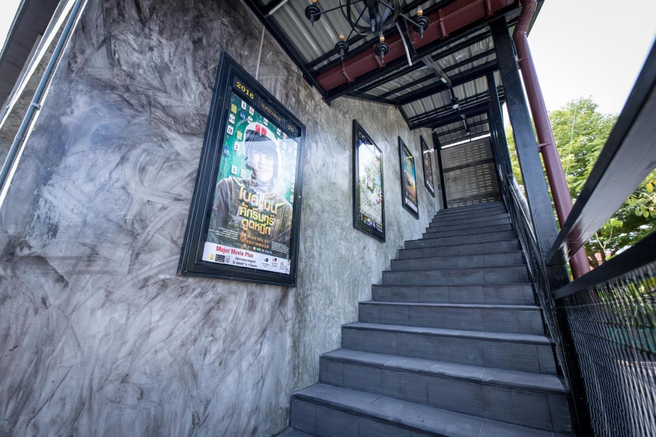 The Loft House Sakaeo Hotel Watthana Nakhon Luaran gambar